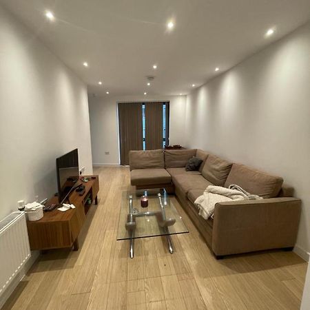 Amazing Apartment Moments Away From The Heart Of Londra Exterior foto